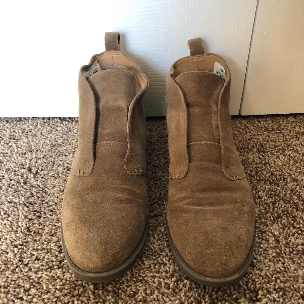 brown bootie